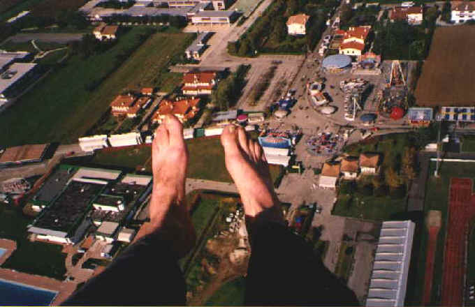 2passi1.jpg (43971 byte)